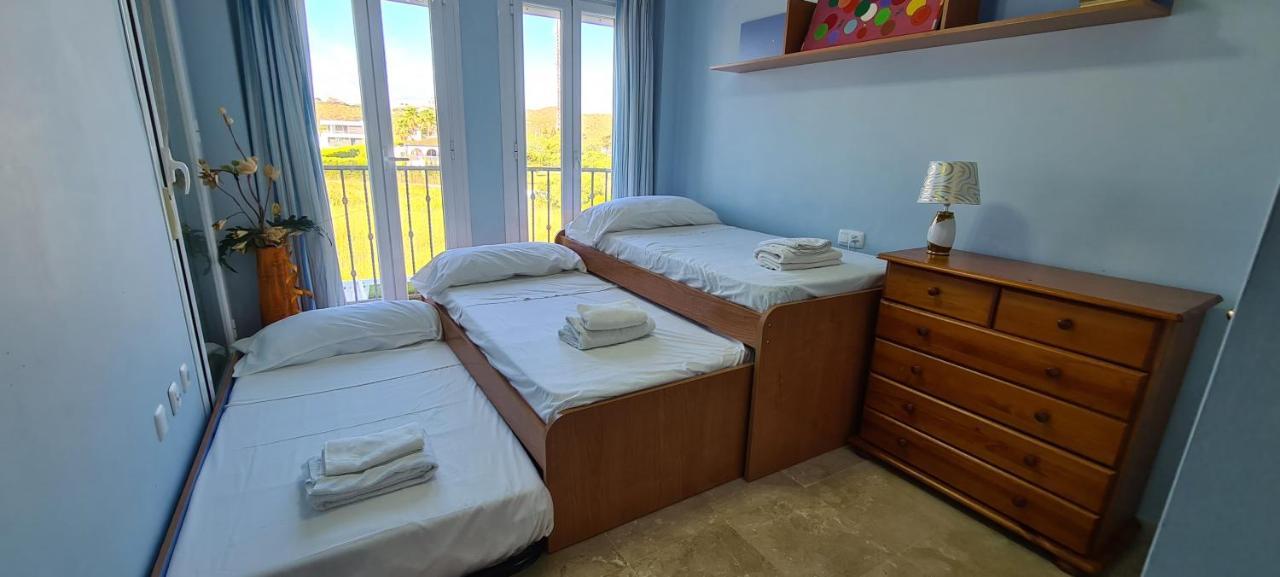 3 Bedrooms With Pool & Parking, Close To Sea And Gibraltar Манилва Экстерьер фото