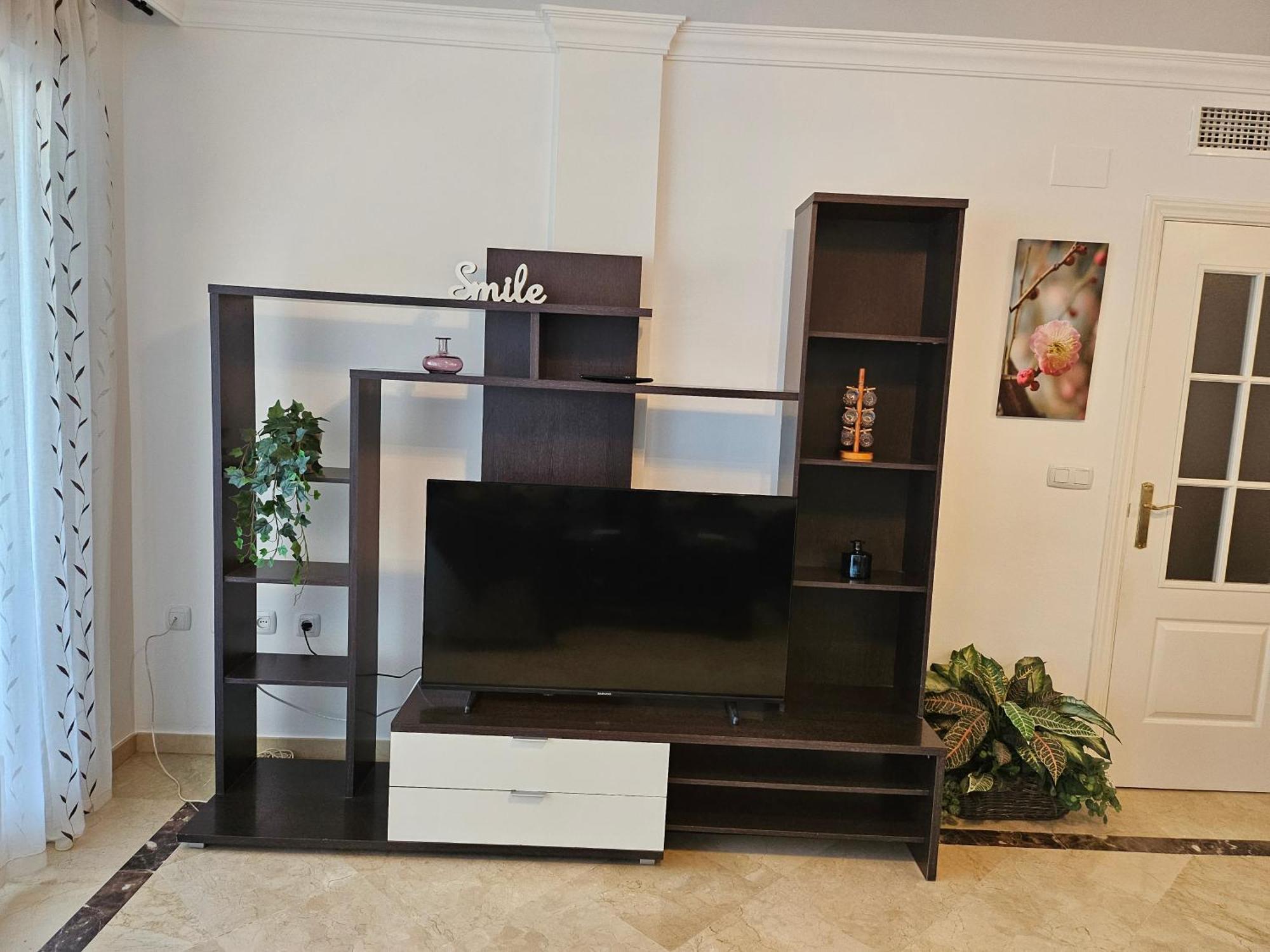 3 Bedrooms With Pool & Parking, Close To Sea And Gibraltar Манилва Экстерьер фото