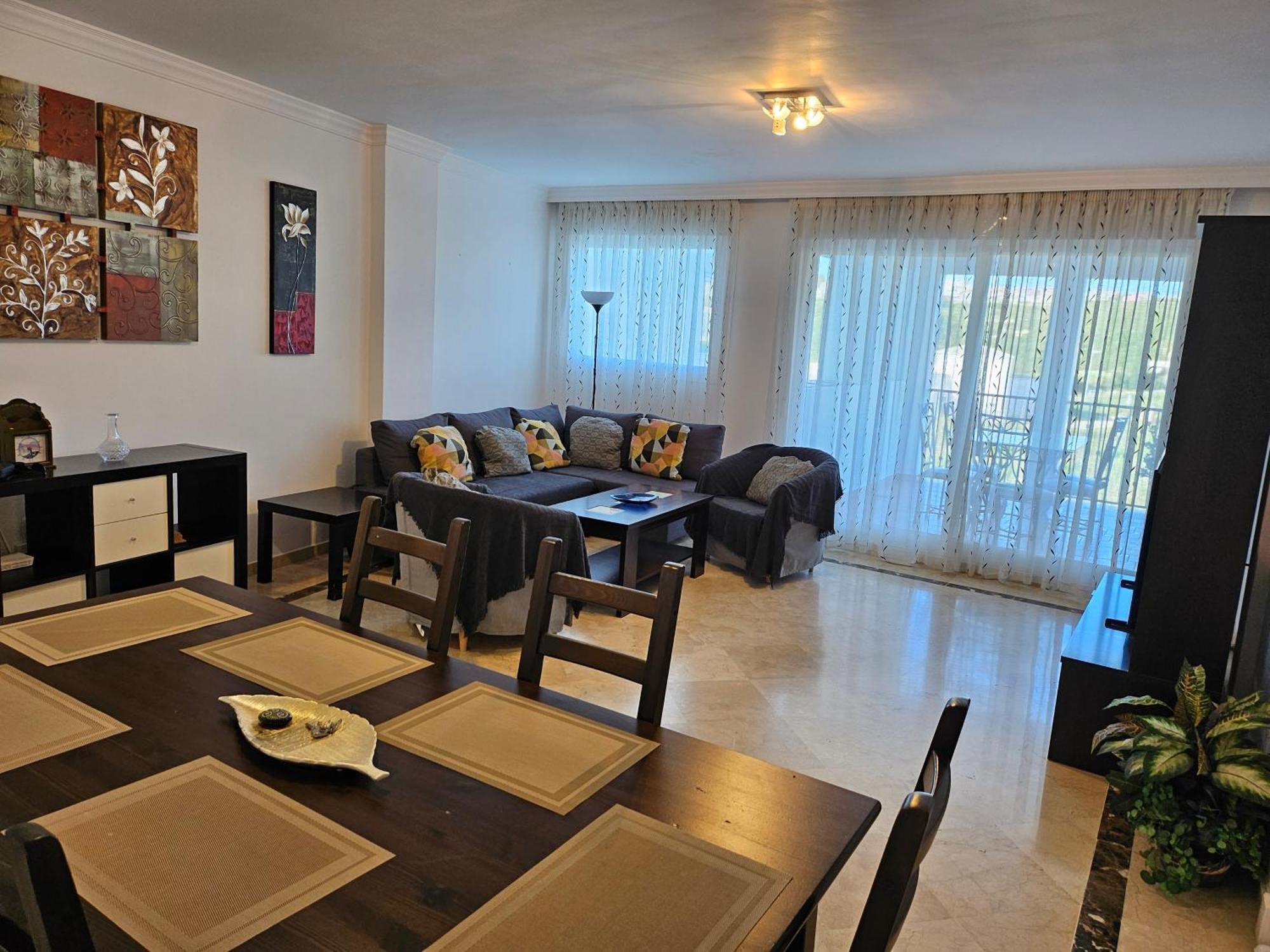 3 Bedrooms With Pool & Parking, Close To Sea And Gibraltar Манилва Экстерьер фото